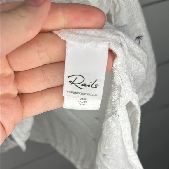 Rails Christine White And Black Palm Trees Button Up - Picture 8 of 11